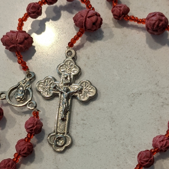 Mayon Rosary - Picture 2 of 3